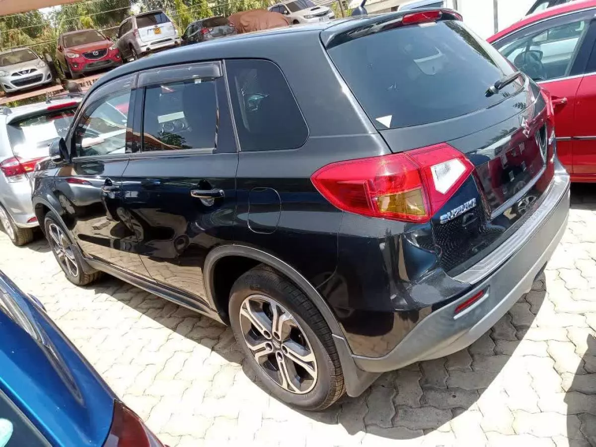 SUZUKI Escudo  - 2015
