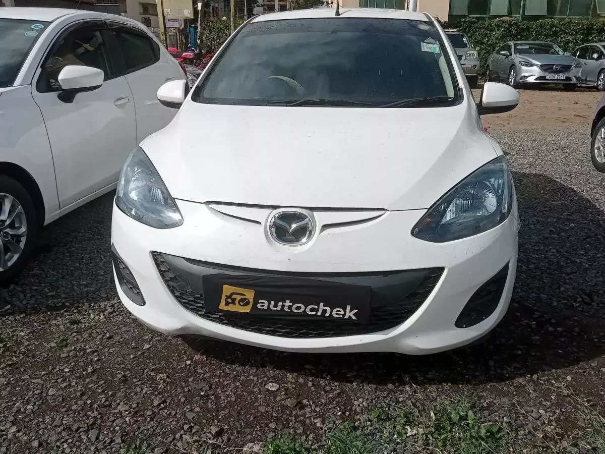 Mazda Demio  - 2010