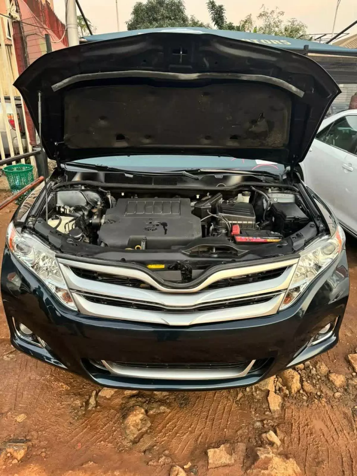 Toyota Venza   - 2013