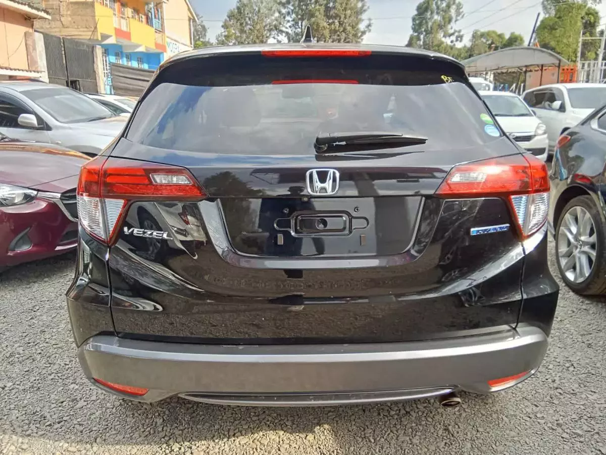 Honda Vezel Hybrid   - 2017