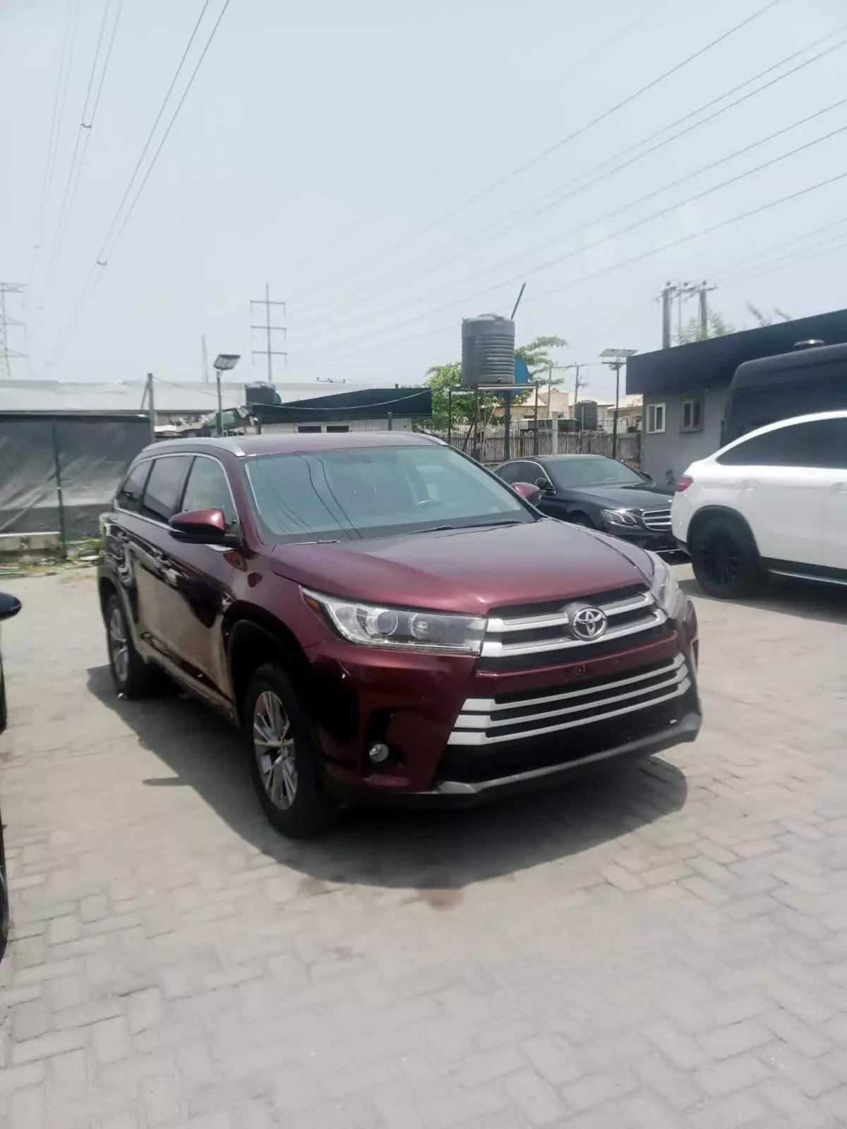 Toyota Highlander   - 2015