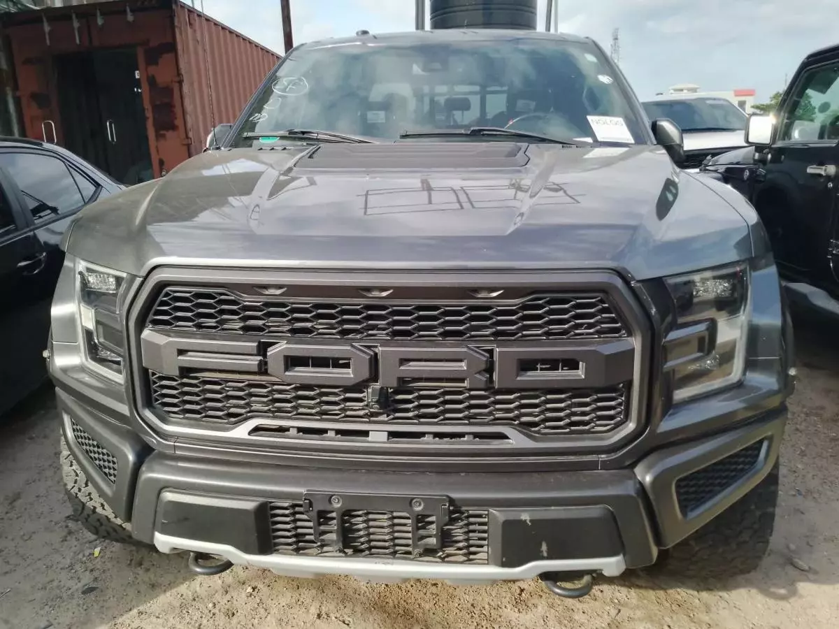 Ford Raptor   - 2019