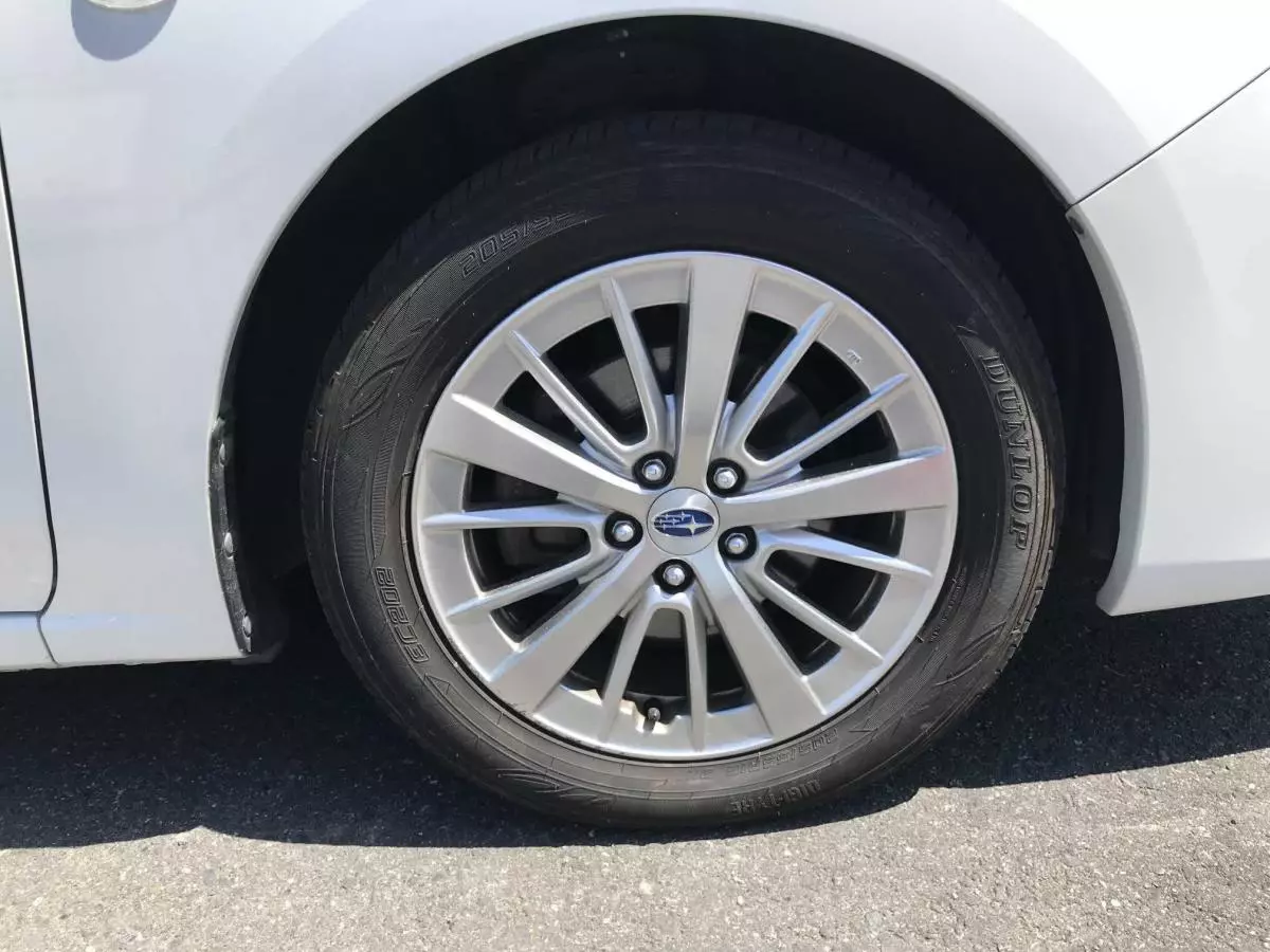 Subaru Impreza   - 2017