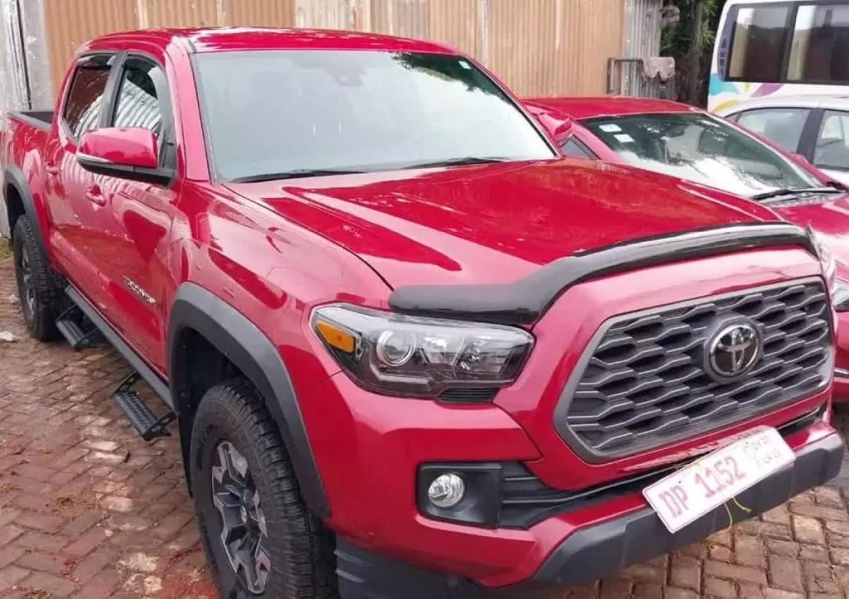 Toyota Tacoma - 2018