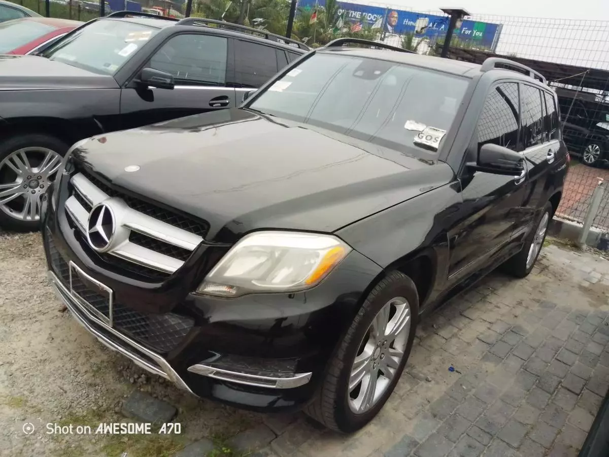 Mercedes-Benz GLK 350   - 2014