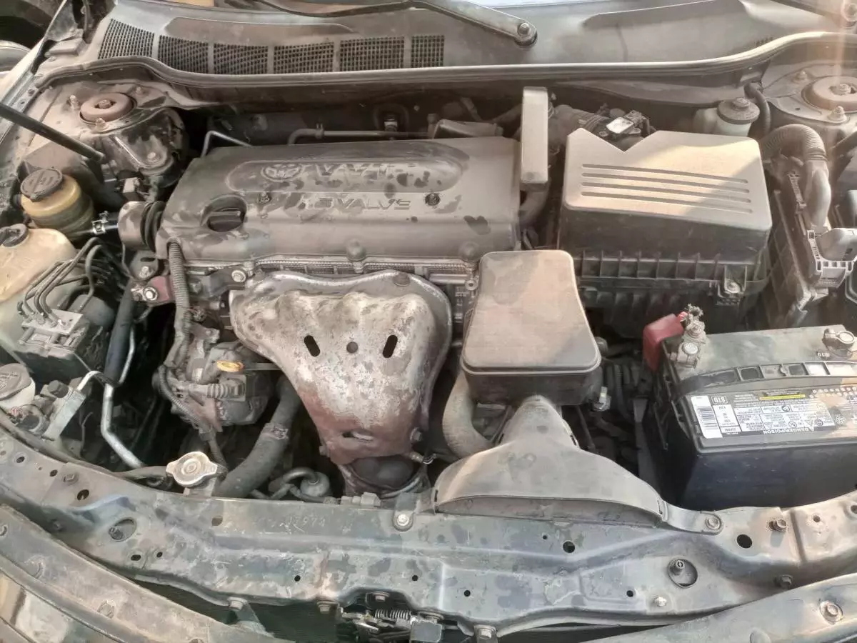 Toyota Camry - 2009