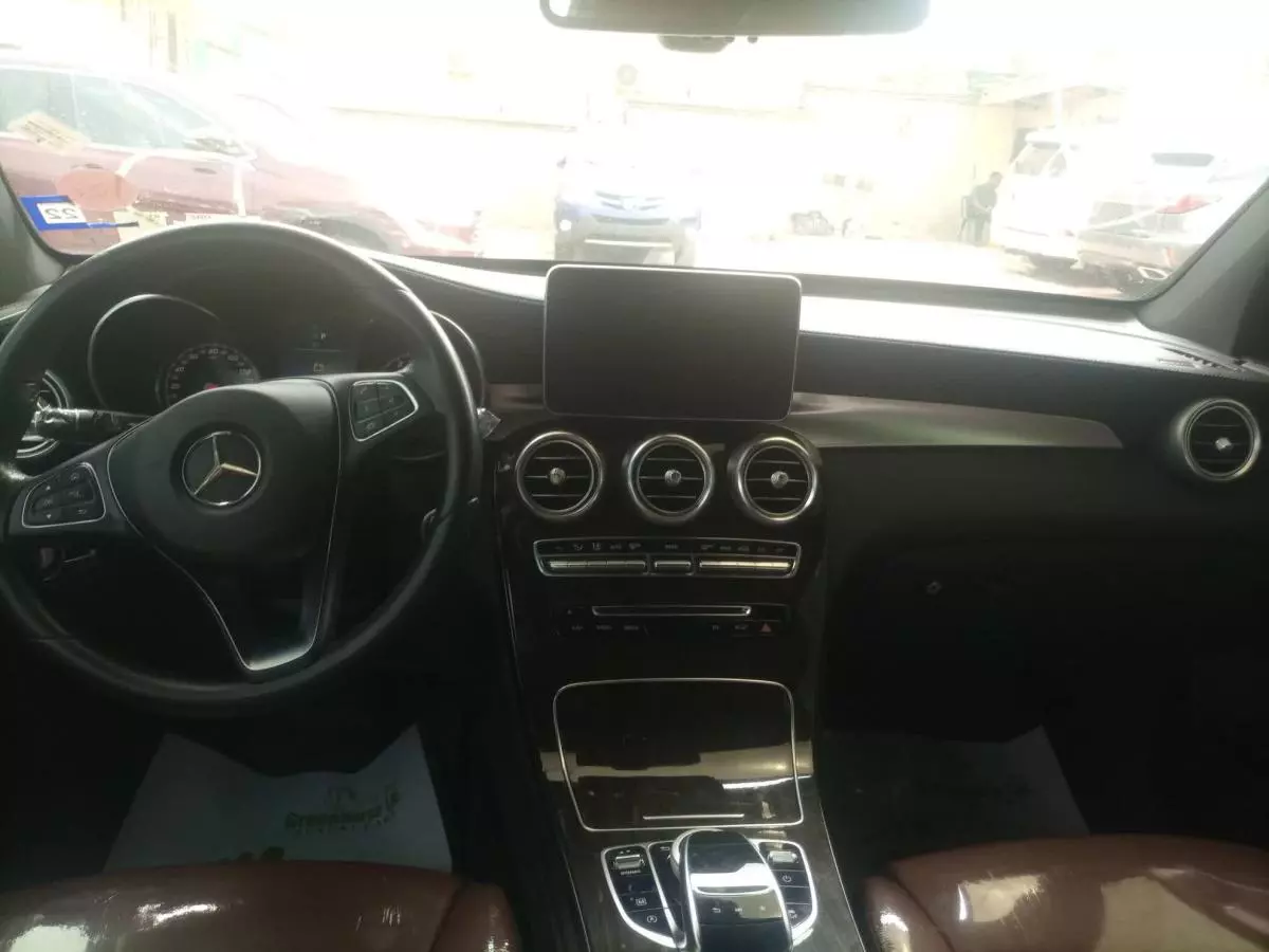 Mercedes-Benz GLC 300 - 2017