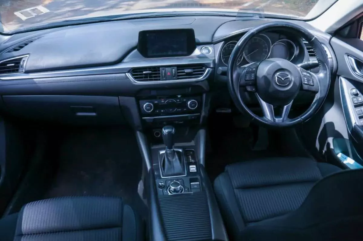 Mazda Atenza  - 2015