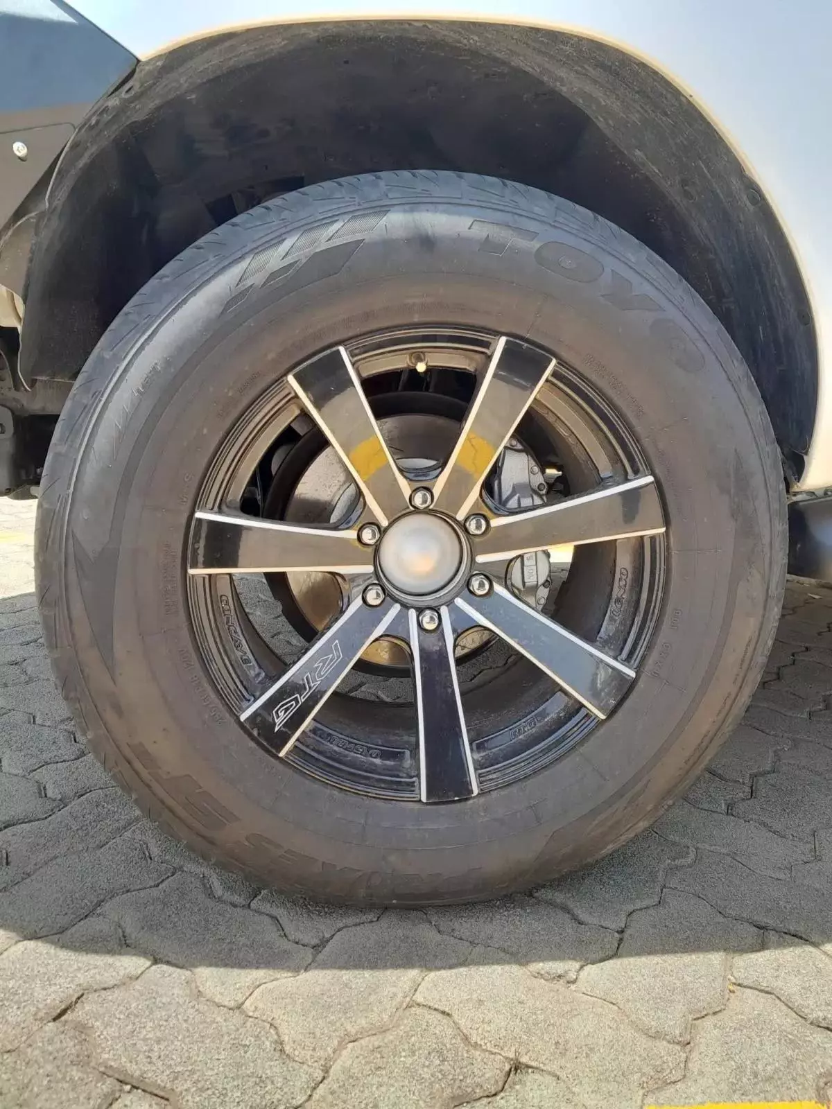 Toyota Hilux Revo  - 2015