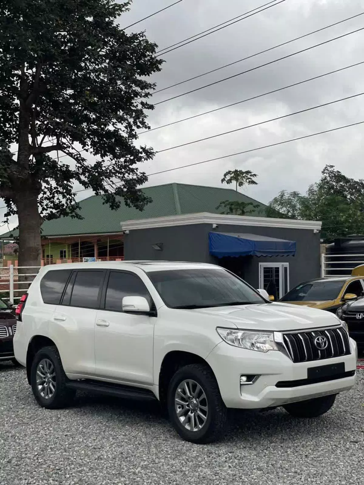 Toyota Land Cruiser VX   - 2018