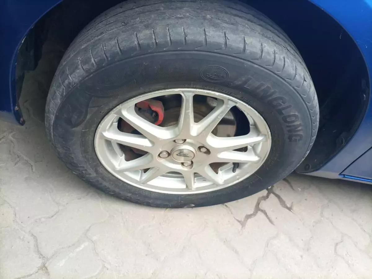 Toyota Fielder  - 2010
