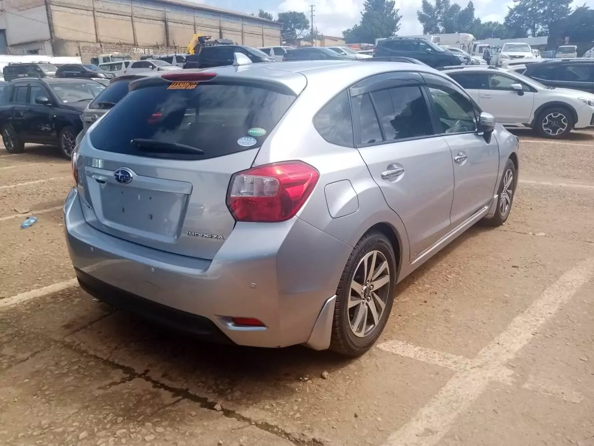 Subaru Impreza   - 2015