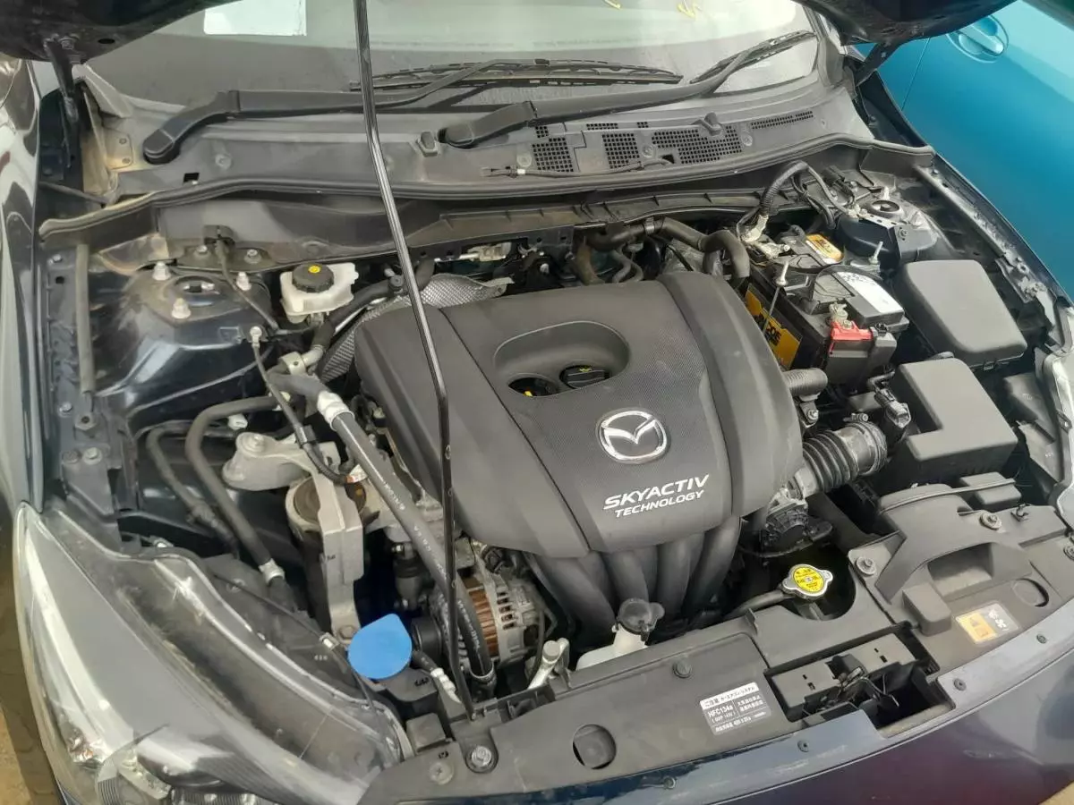 Mazda Demio - 2016