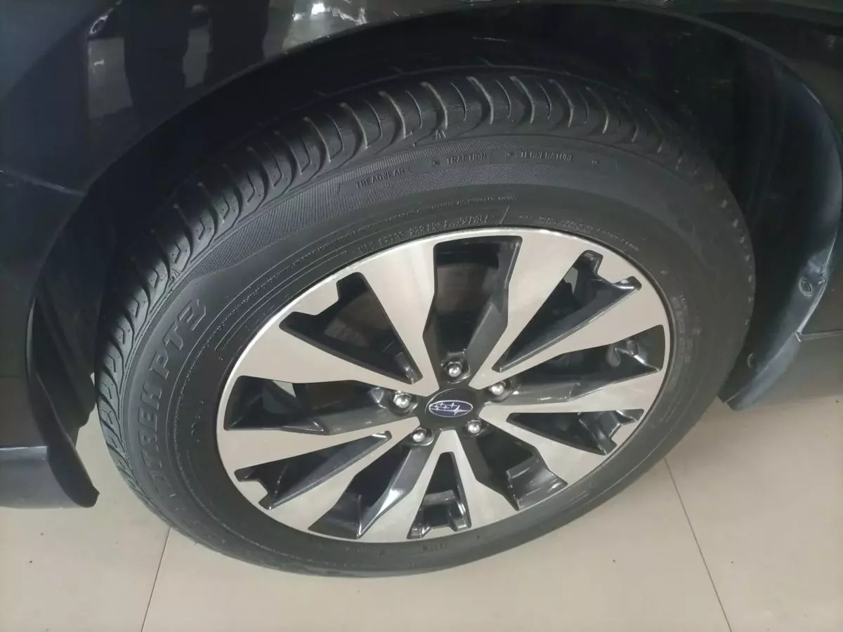 Subaru Outback - 2015