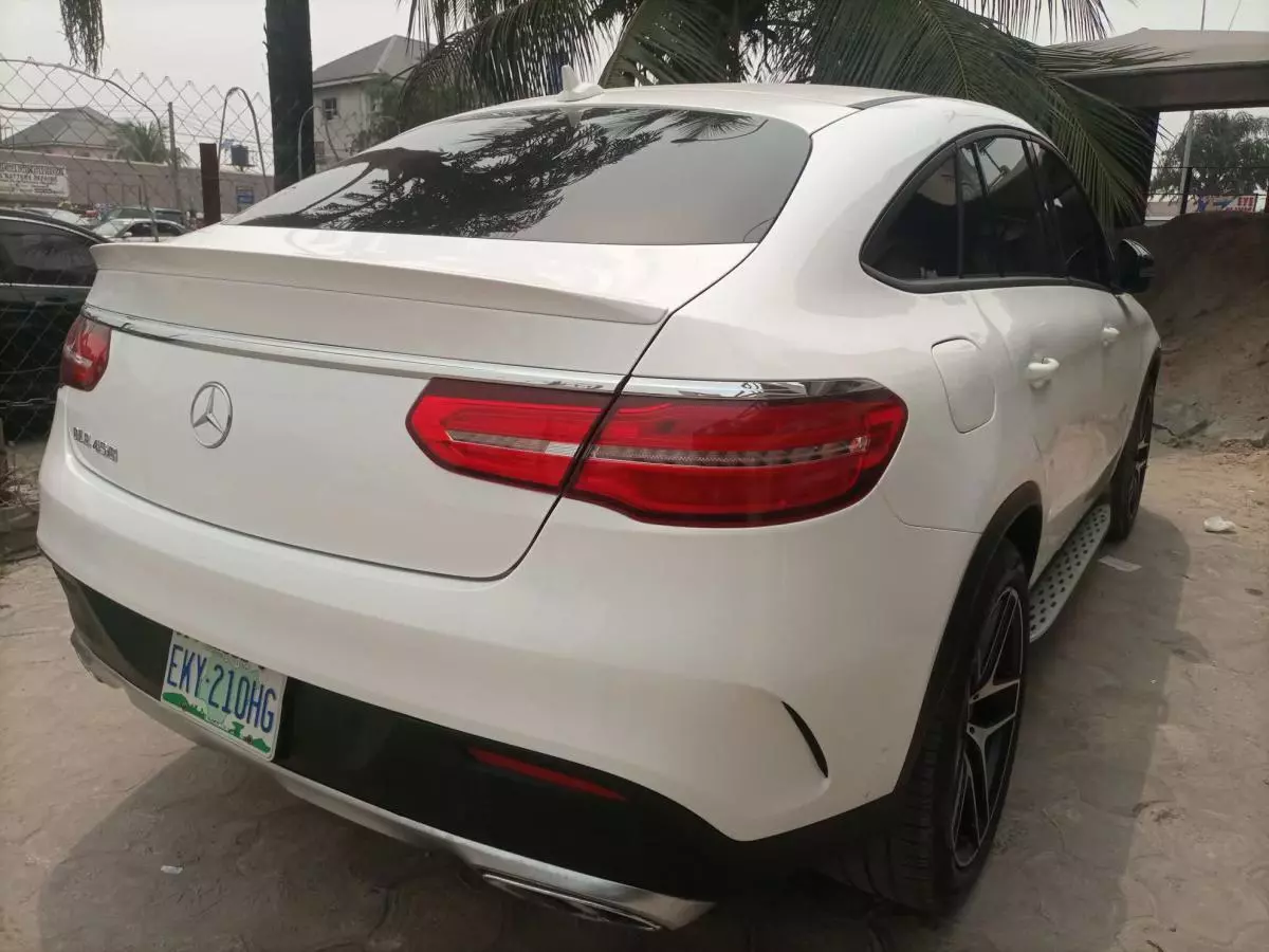 Mercedes-Benz GLE 450 - 2016