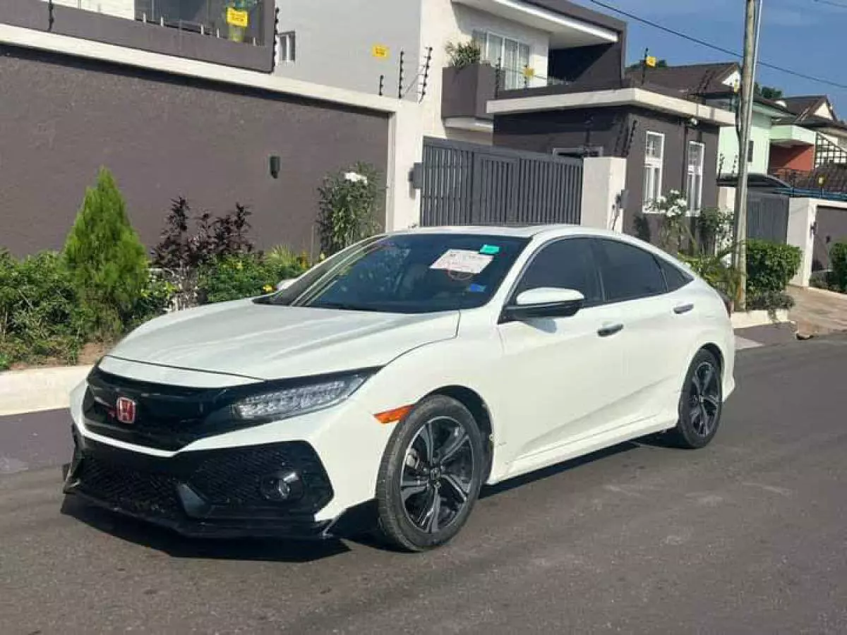 Honda Civic   - 2017