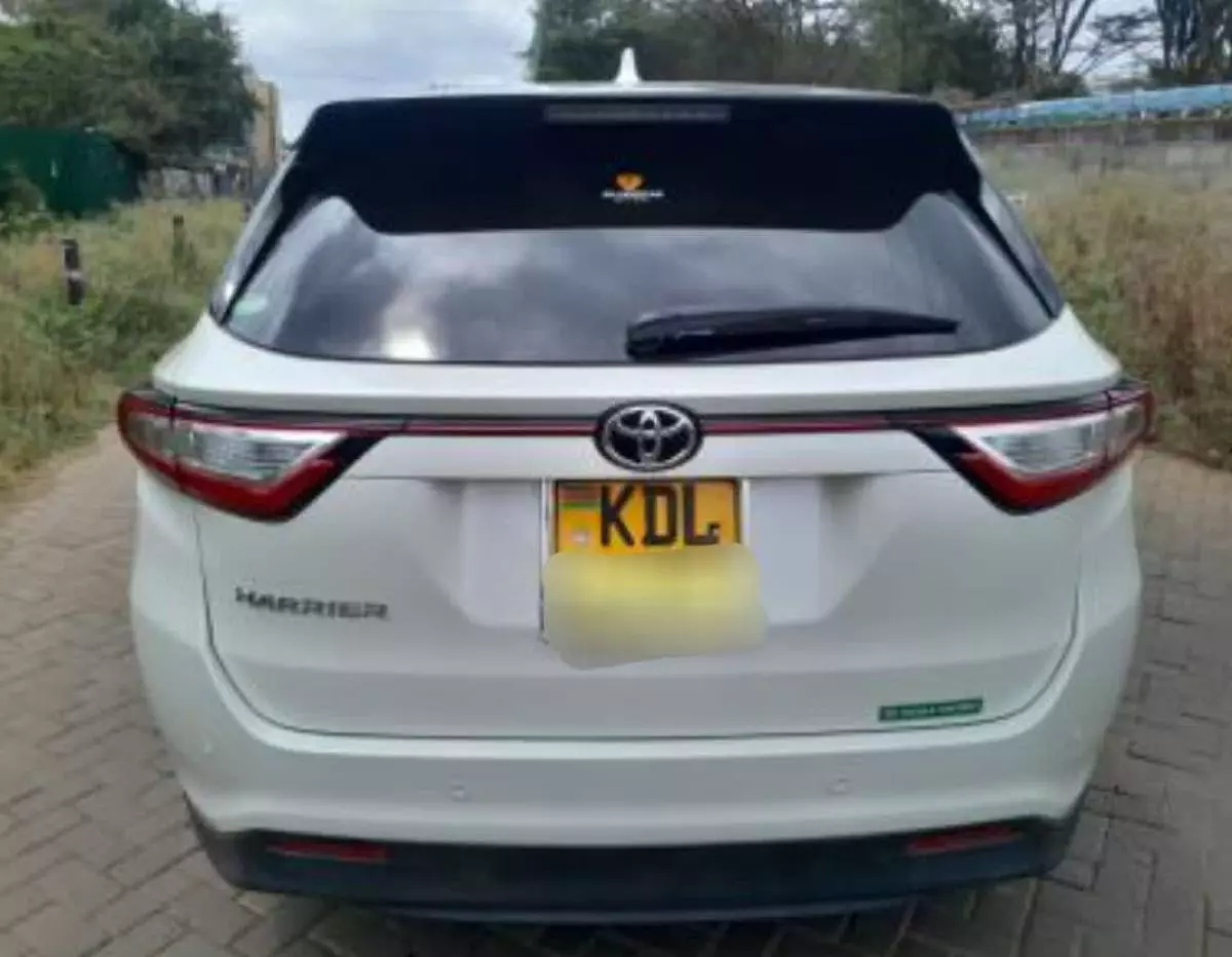 Toyota Harrier - 2017