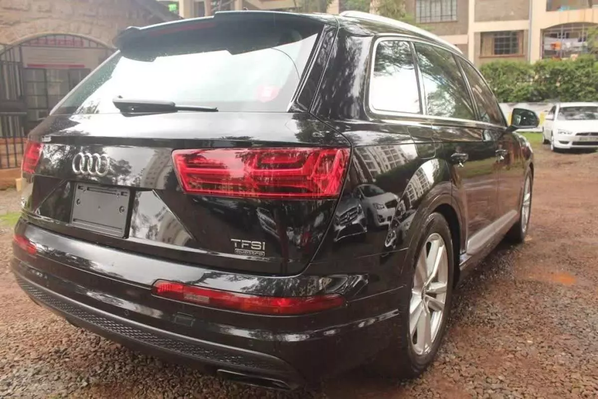 Audi Q7 - 2016