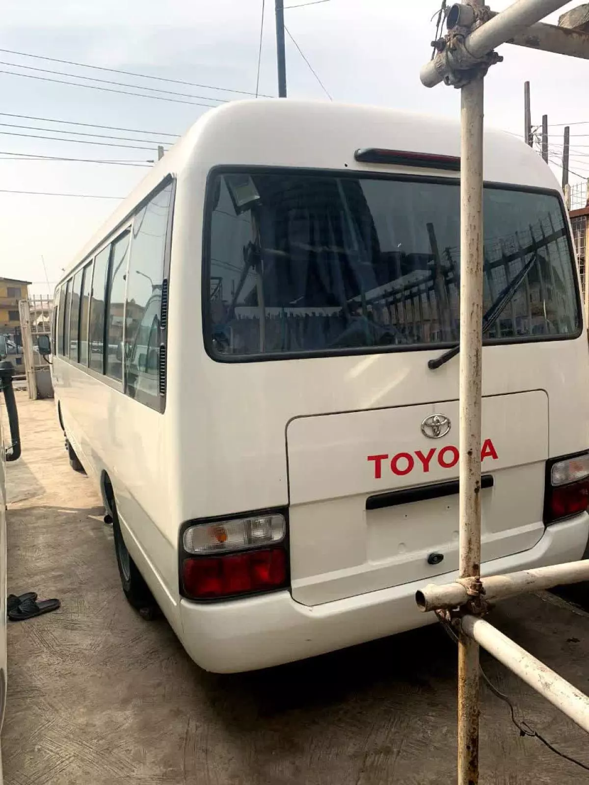 Toyota Coaster   - 2007