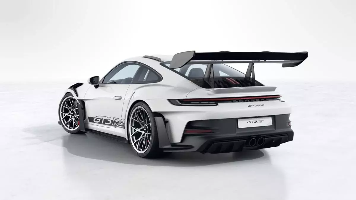 Porsche 911   - 2018