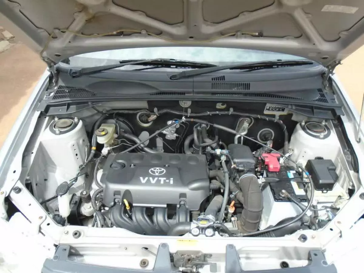Toyota Probox    - 2009