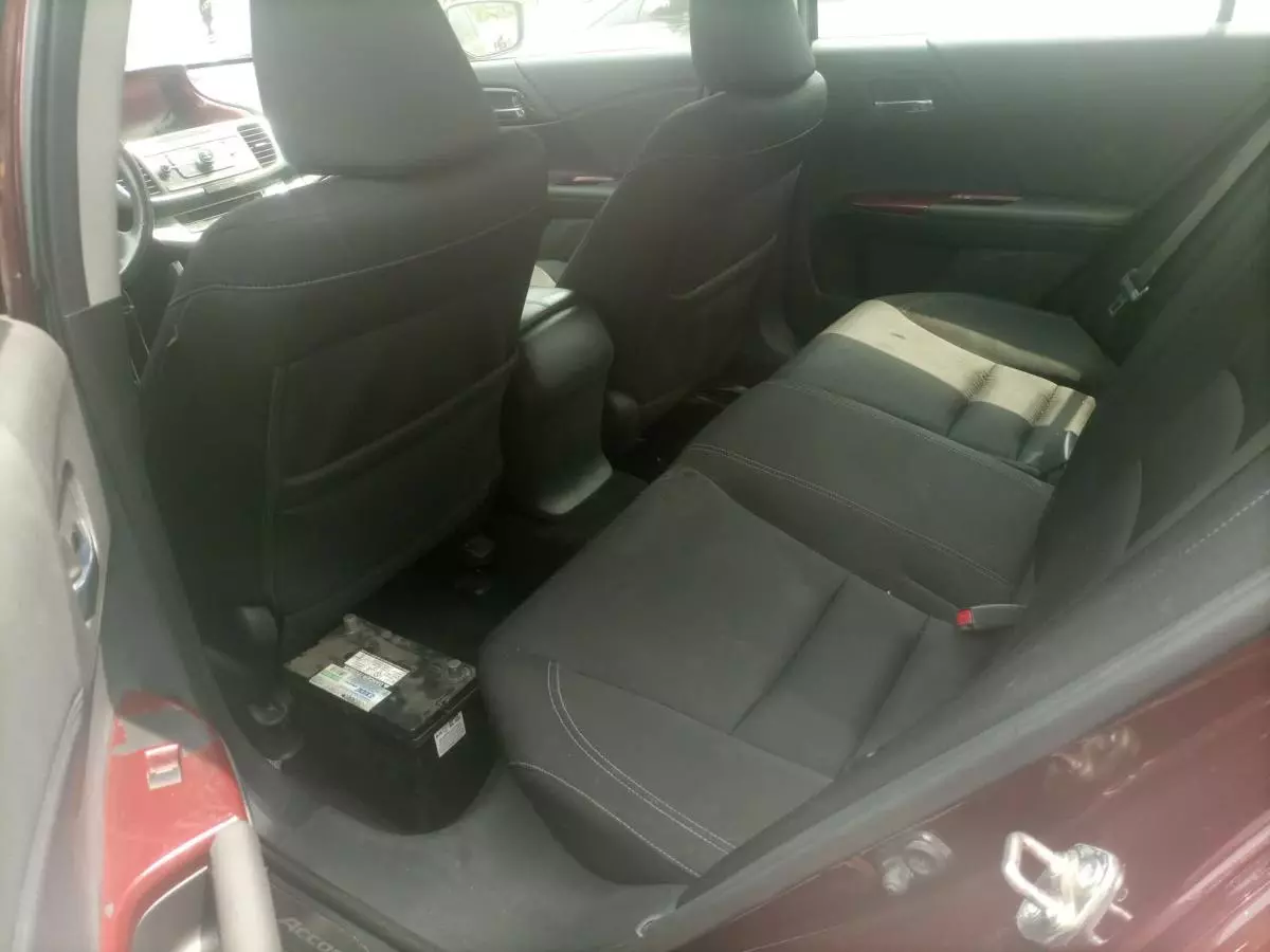 Honda Accord - 2015