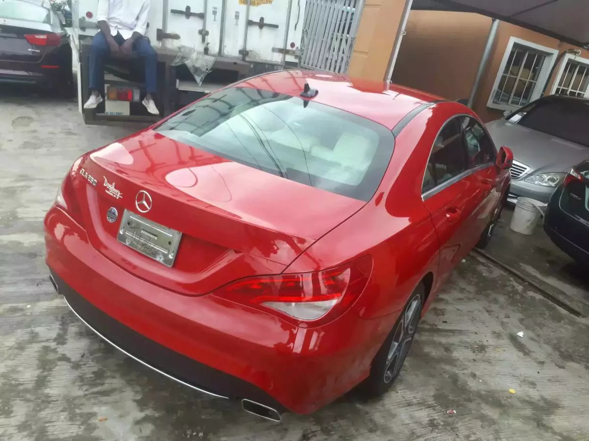 Mercedes-Benz CLA 250   - 2014