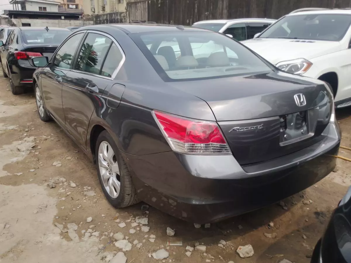 Honda Accord   - 2008