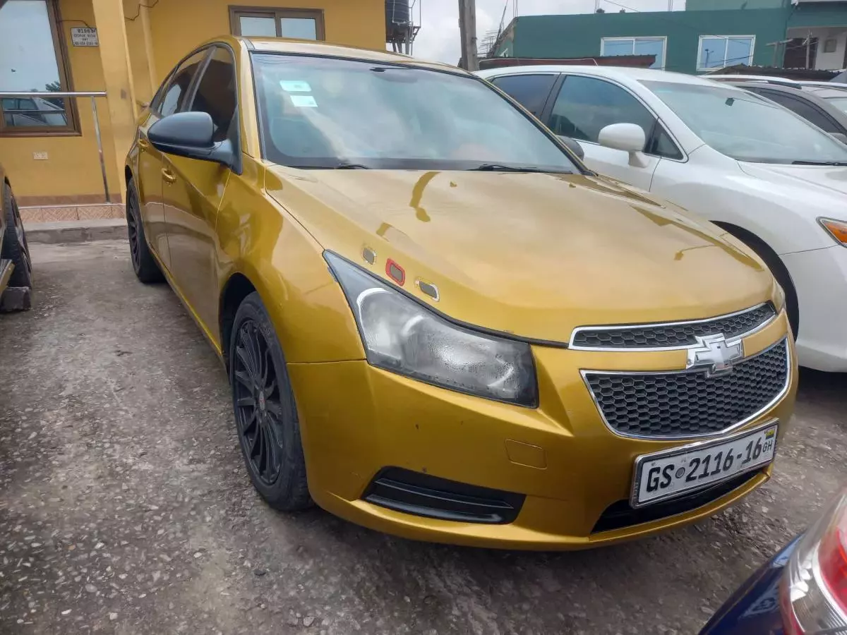 Chevrolet Cruze   - 2014