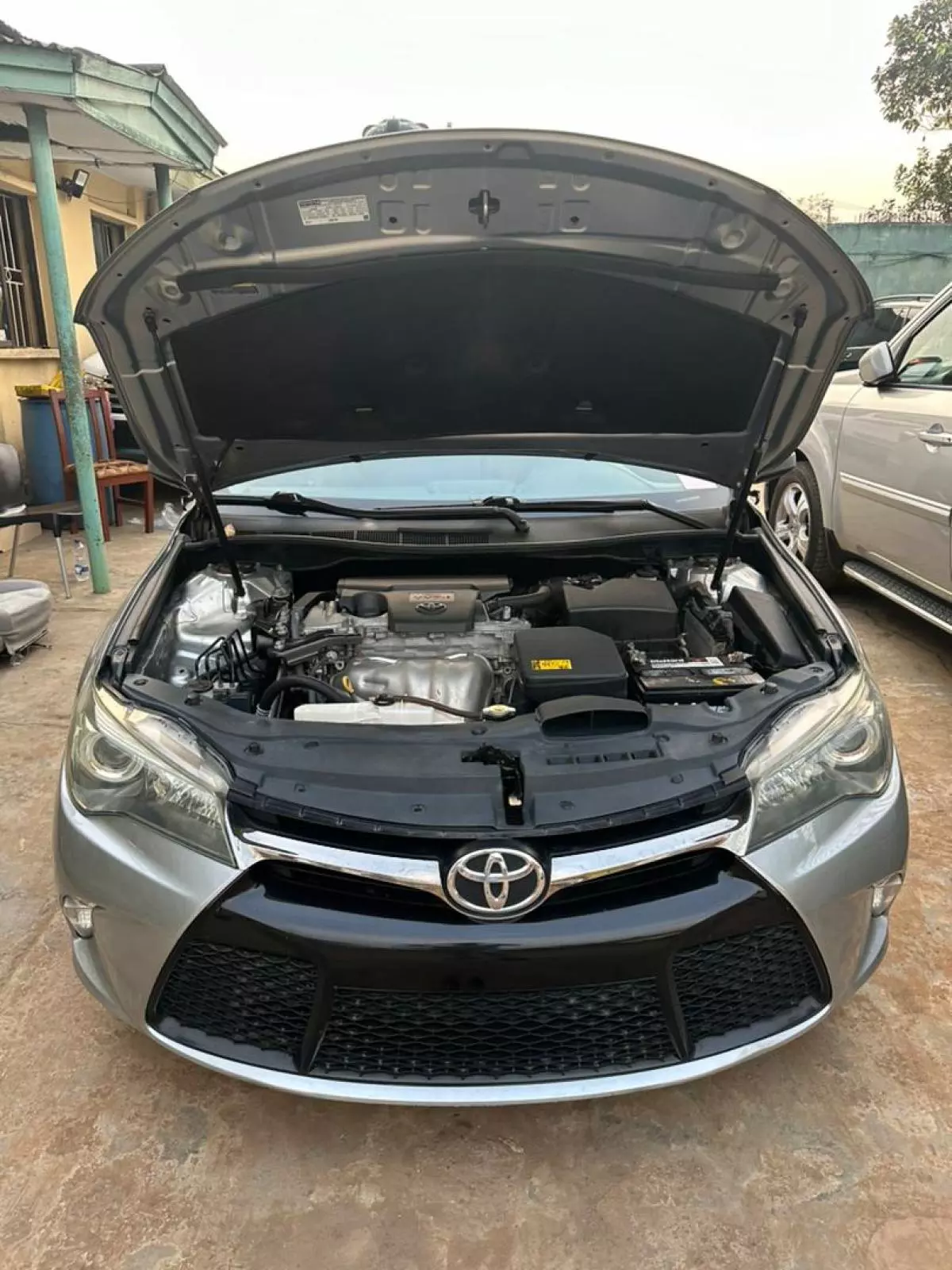 Toyota Camry   - 2015