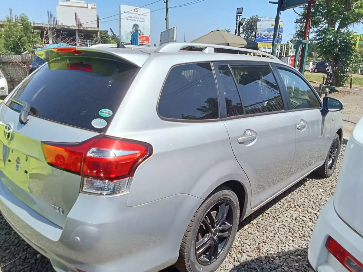 Toyota Fielder    - 2018