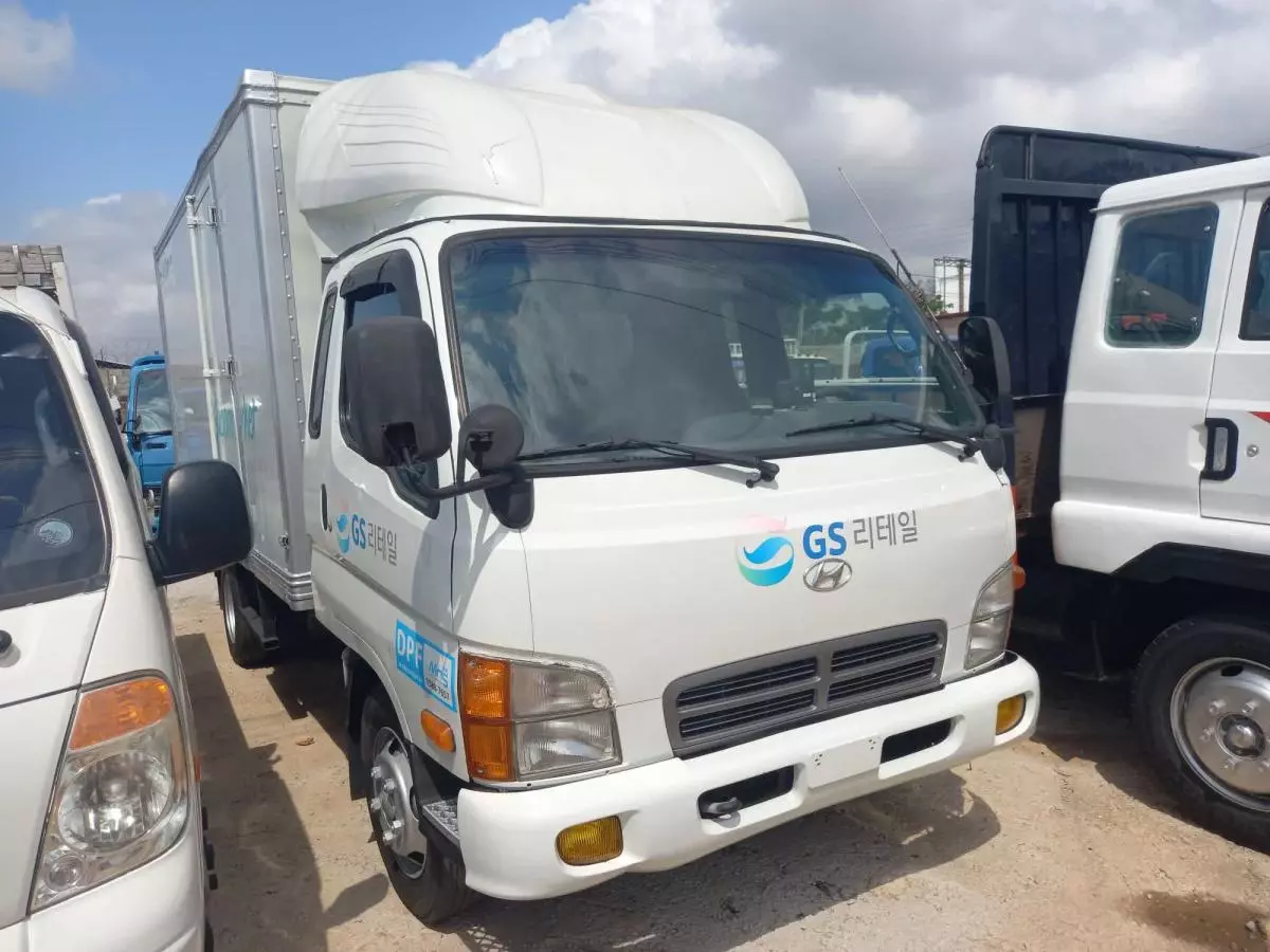 Hyundai Mighty - 2005