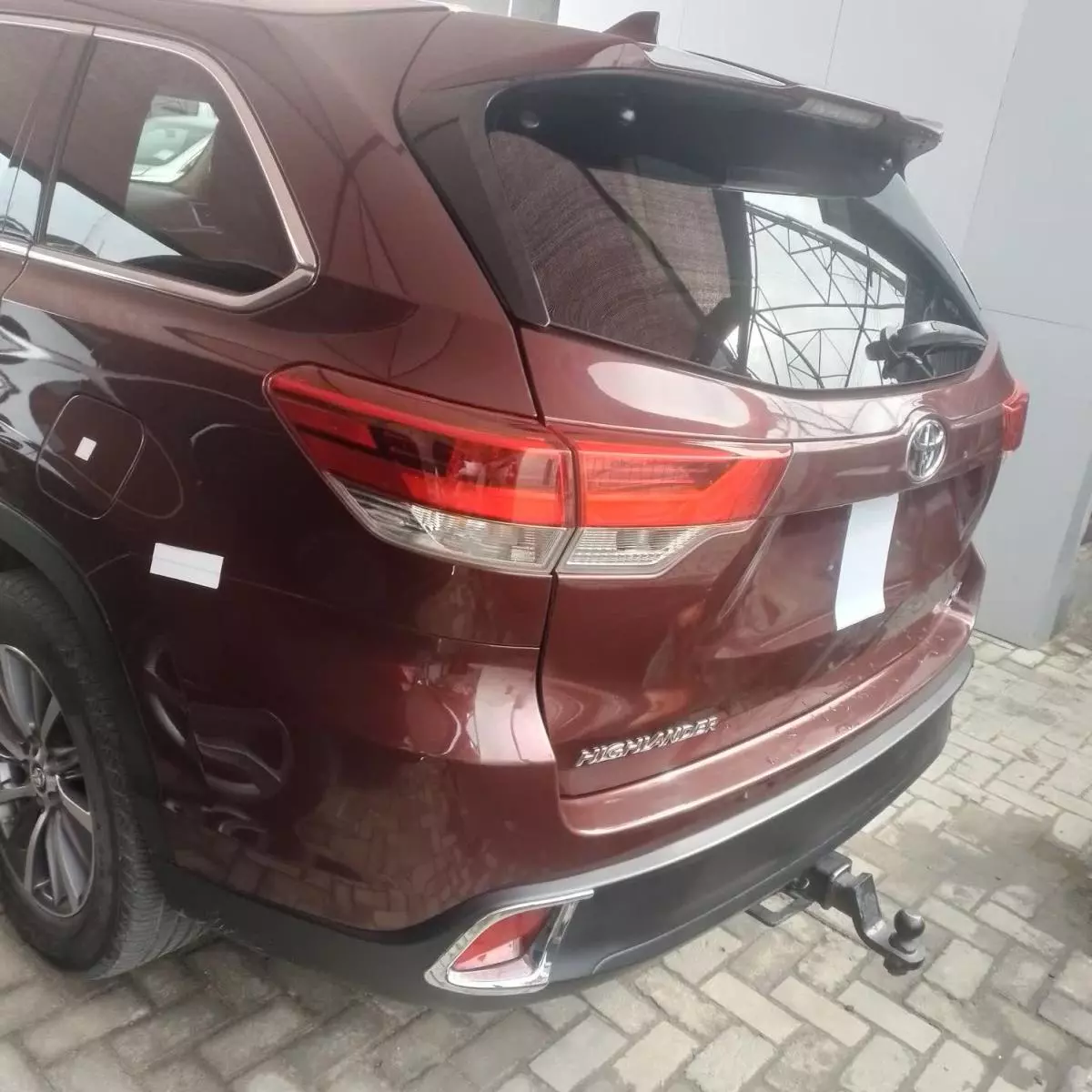 Toyota Highlander   - 2018