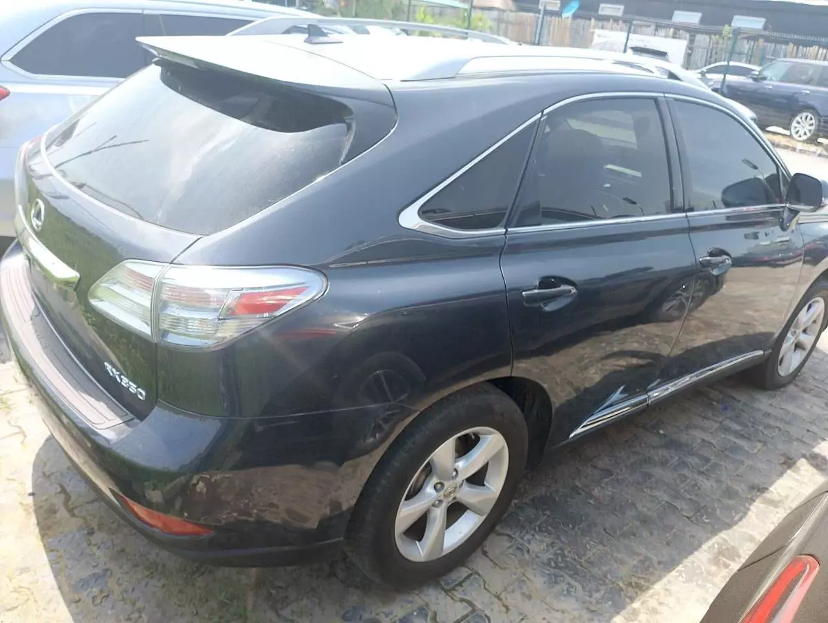 Lexus RX 350   - 2010