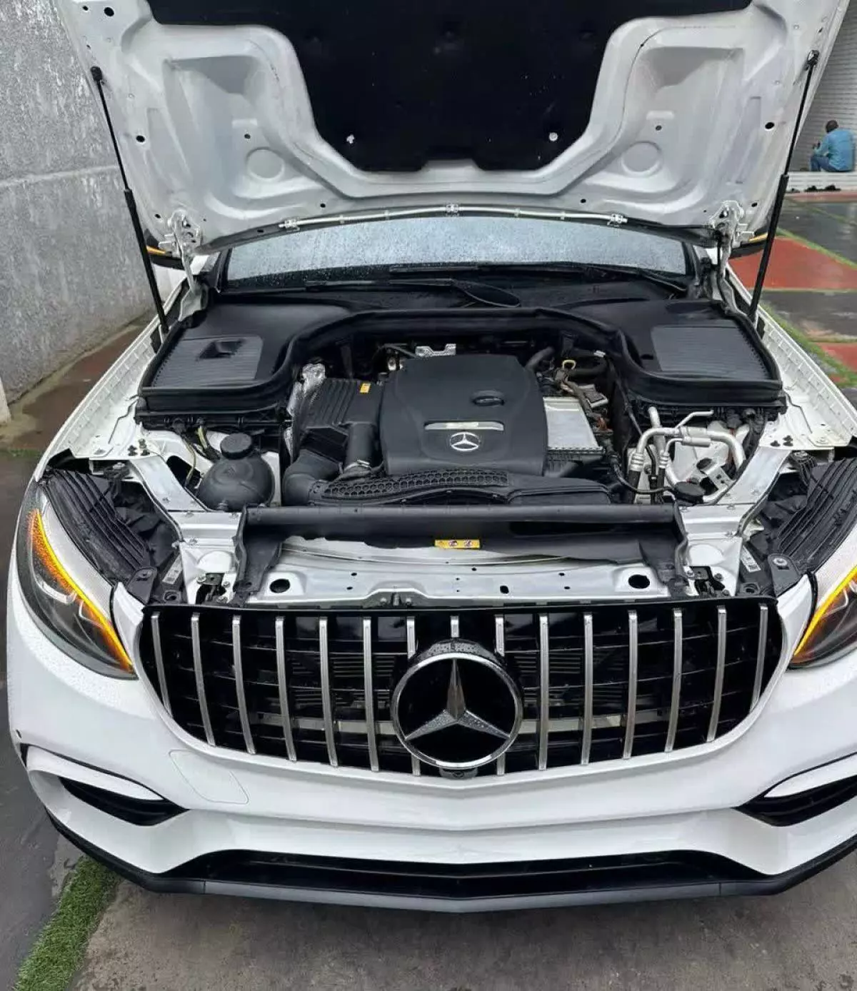 Mercedes-Benz GLC 300   - 2018