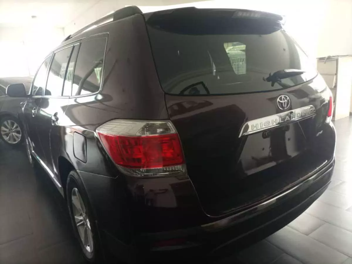 Toyota Highlander - 2013