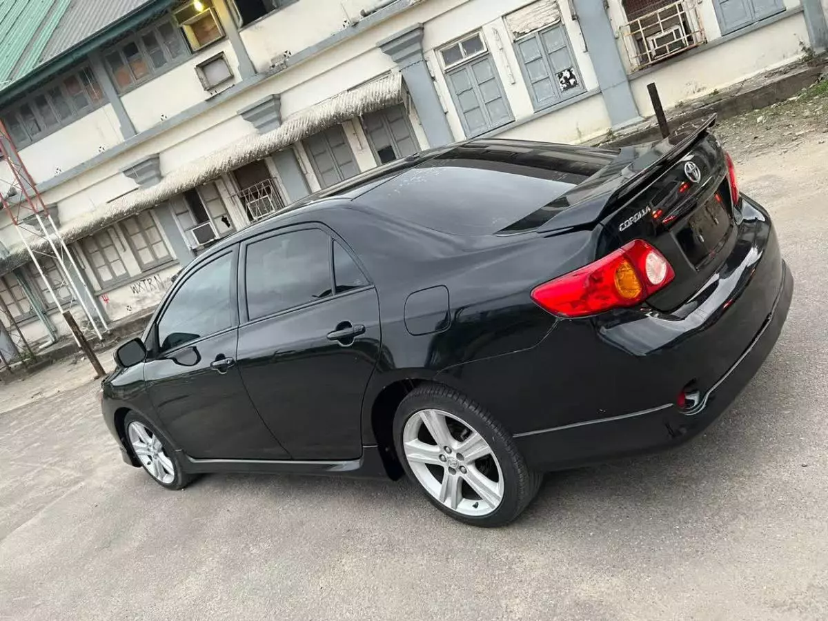 Toyota Corolla Sport   - 2010