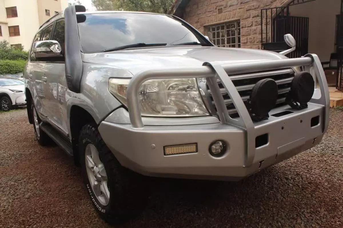 Toyota Landcruiser  V8 - 2009
