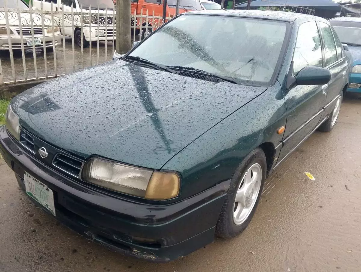 Nissan Primera   - 1999