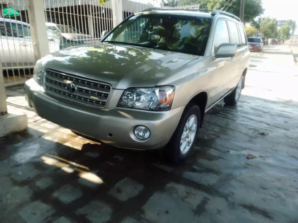 Toyota Highlander   - 2003