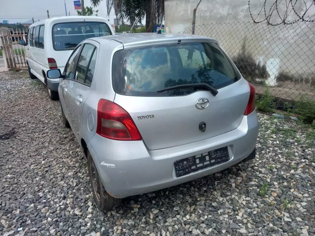 Toyota Yaris   - 2008