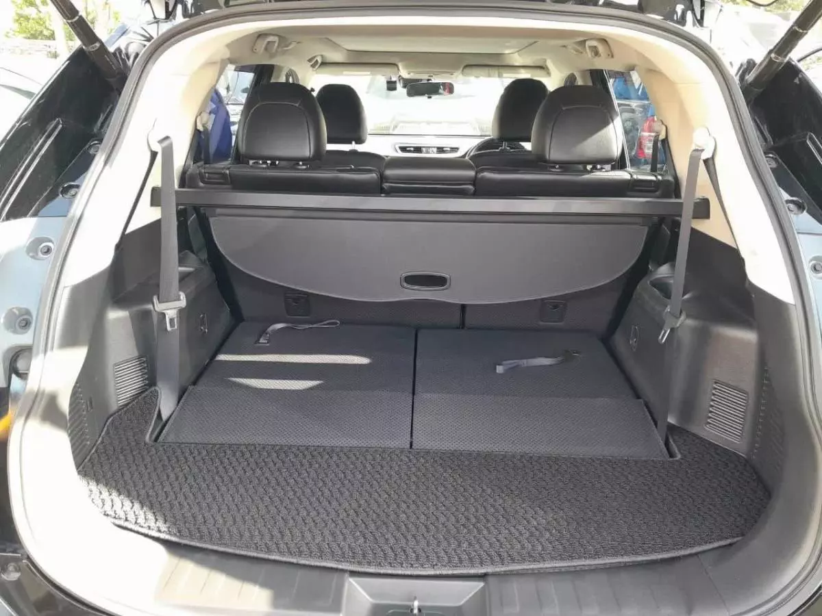 Nissan X-Trail   - 2016