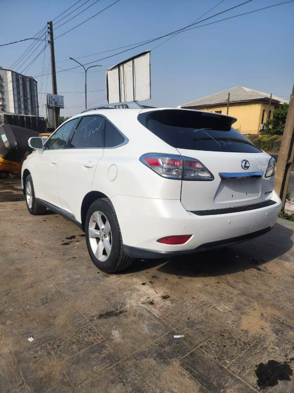 Lexus RX 350   - 2011