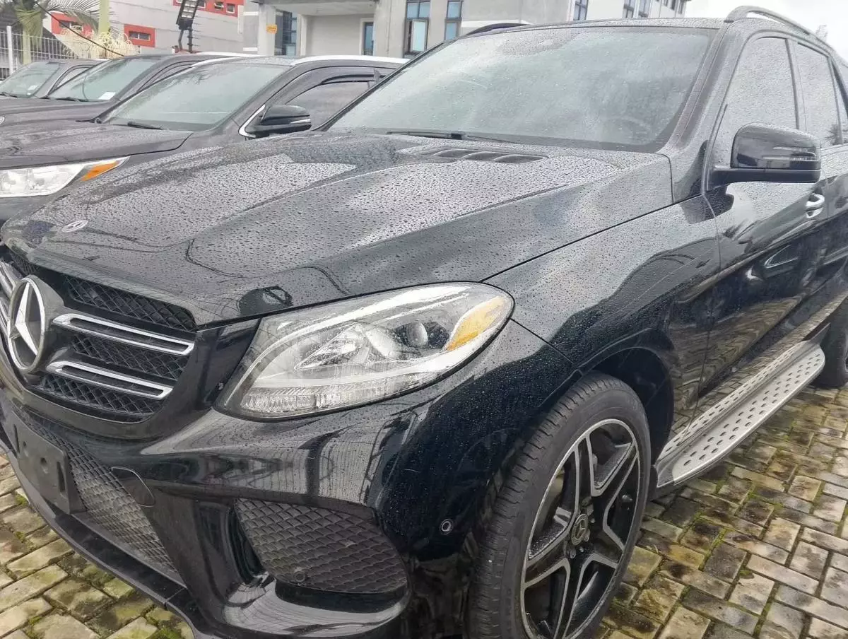 Mercedes-Benz GLE 350   - 2018