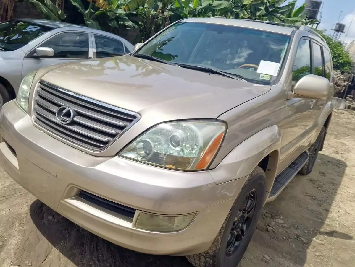 Lexus GX 470   - 2006