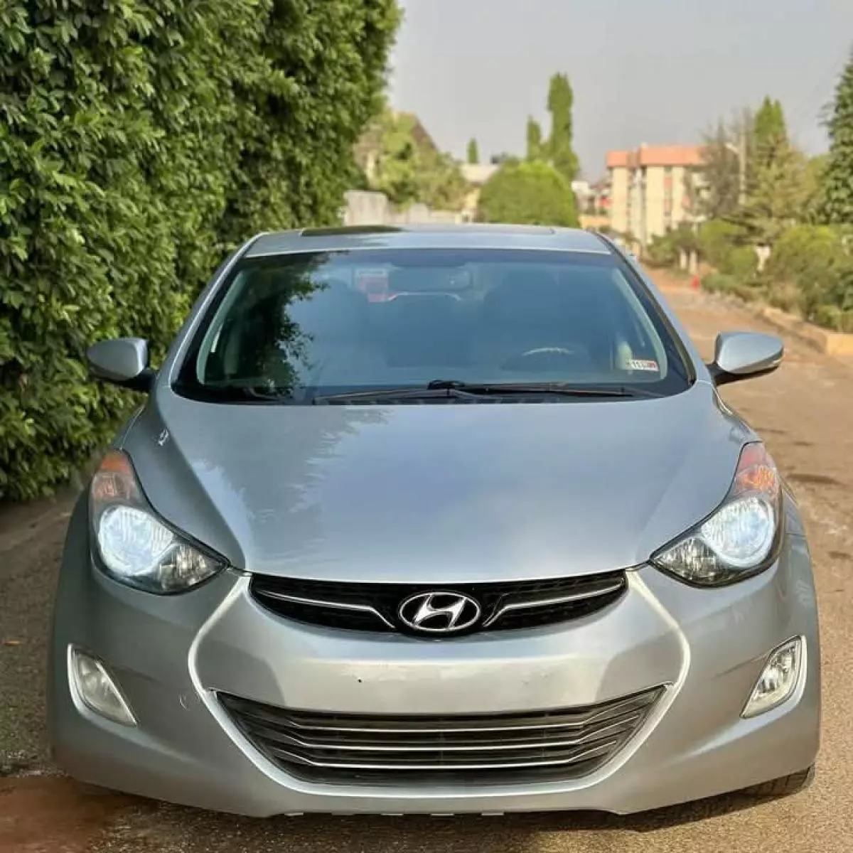 Hyundai Elantra   - 2014