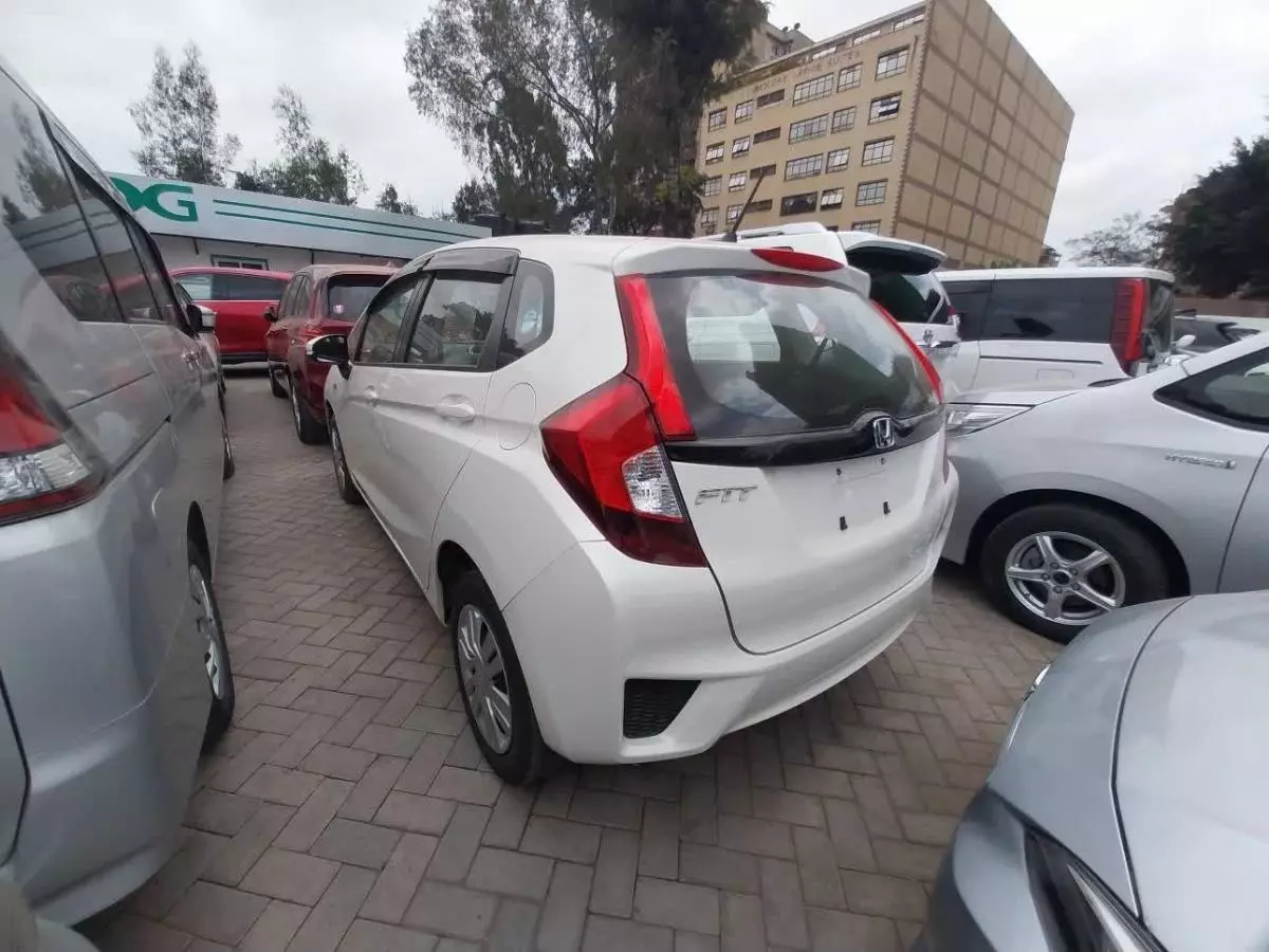 Honda Fit   - 2017