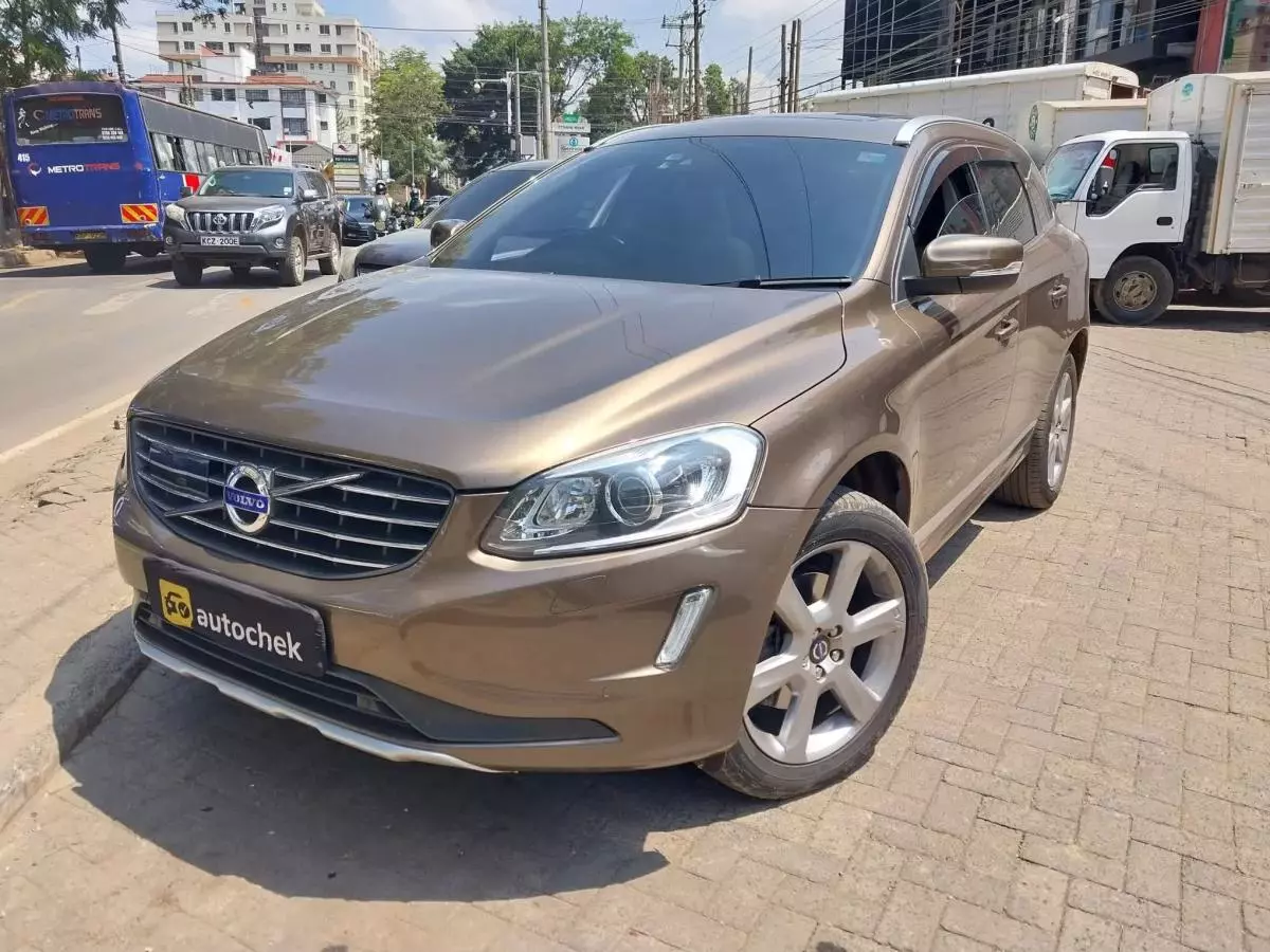 Volvo XC60   - 2015