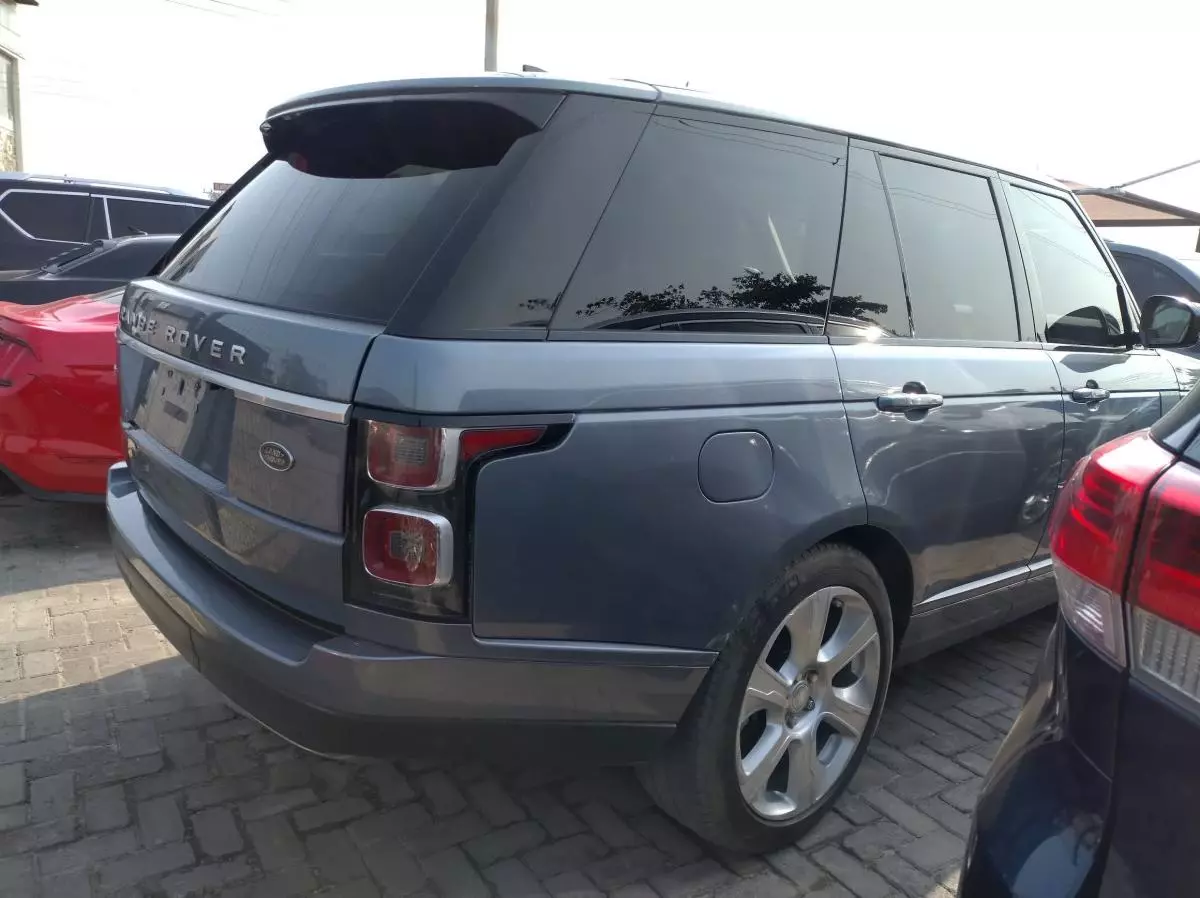 Land Rover Range Rover - 2018