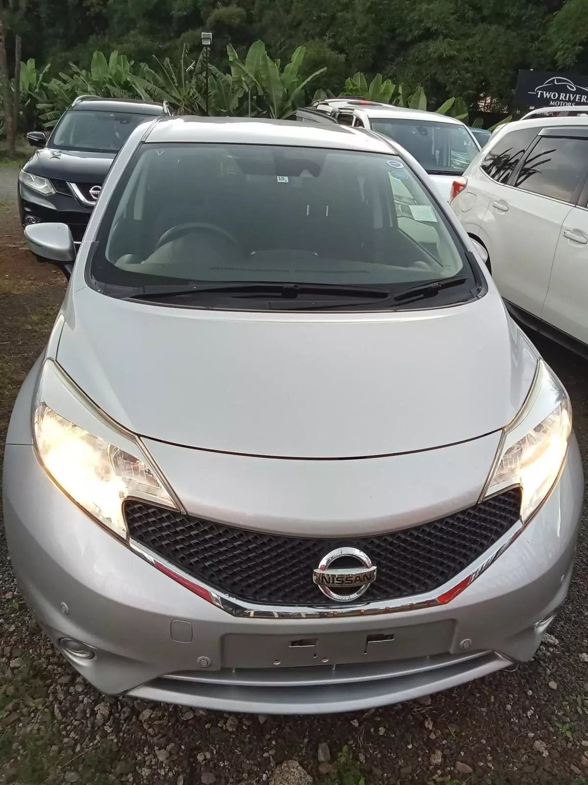 Nissan Note   - 2016